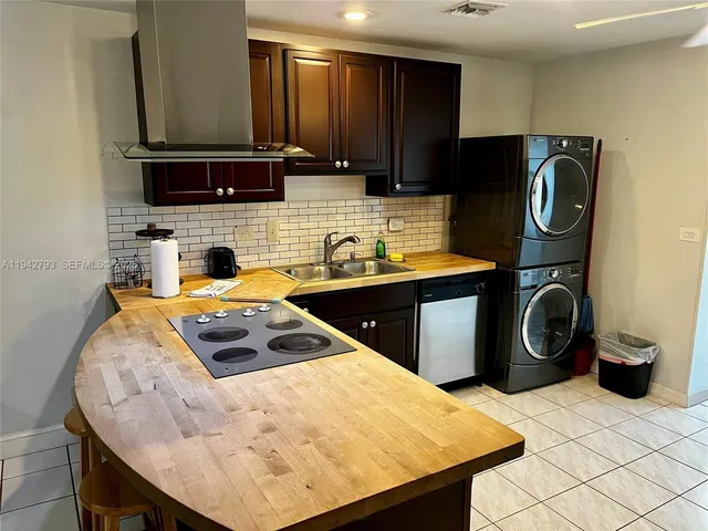 $2,700 | 2678 Northwest 65th Avenue, Unit 2678, Margate, FL 33063