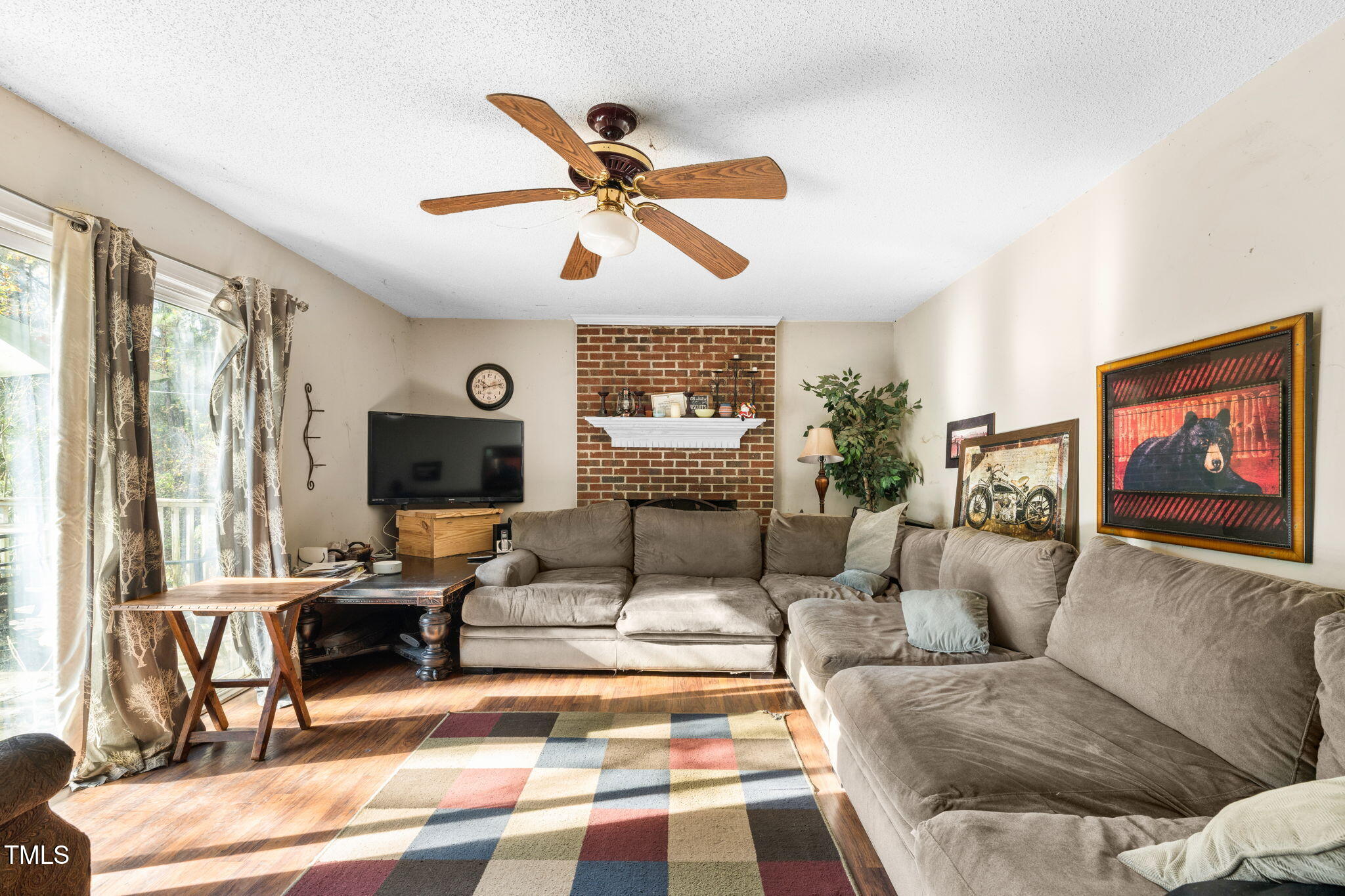 1790 Riddle Road Sanford, NC 27330 - Photo 9 of 14 Family room (1)