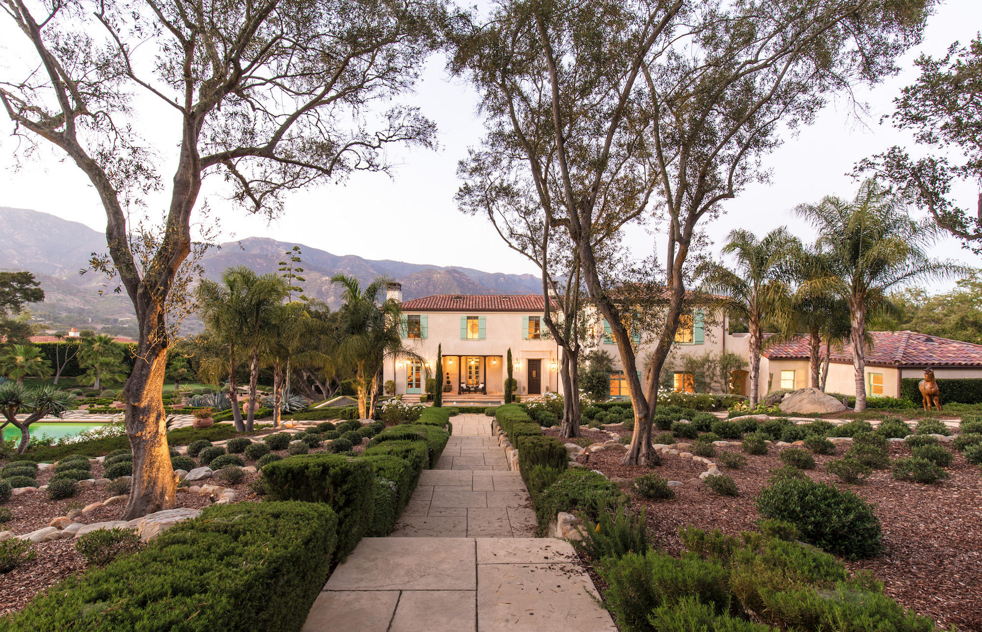 1041 Mission Ridge Road Santa Barbara, CA 93103 - Photo 2 of 31 The entry