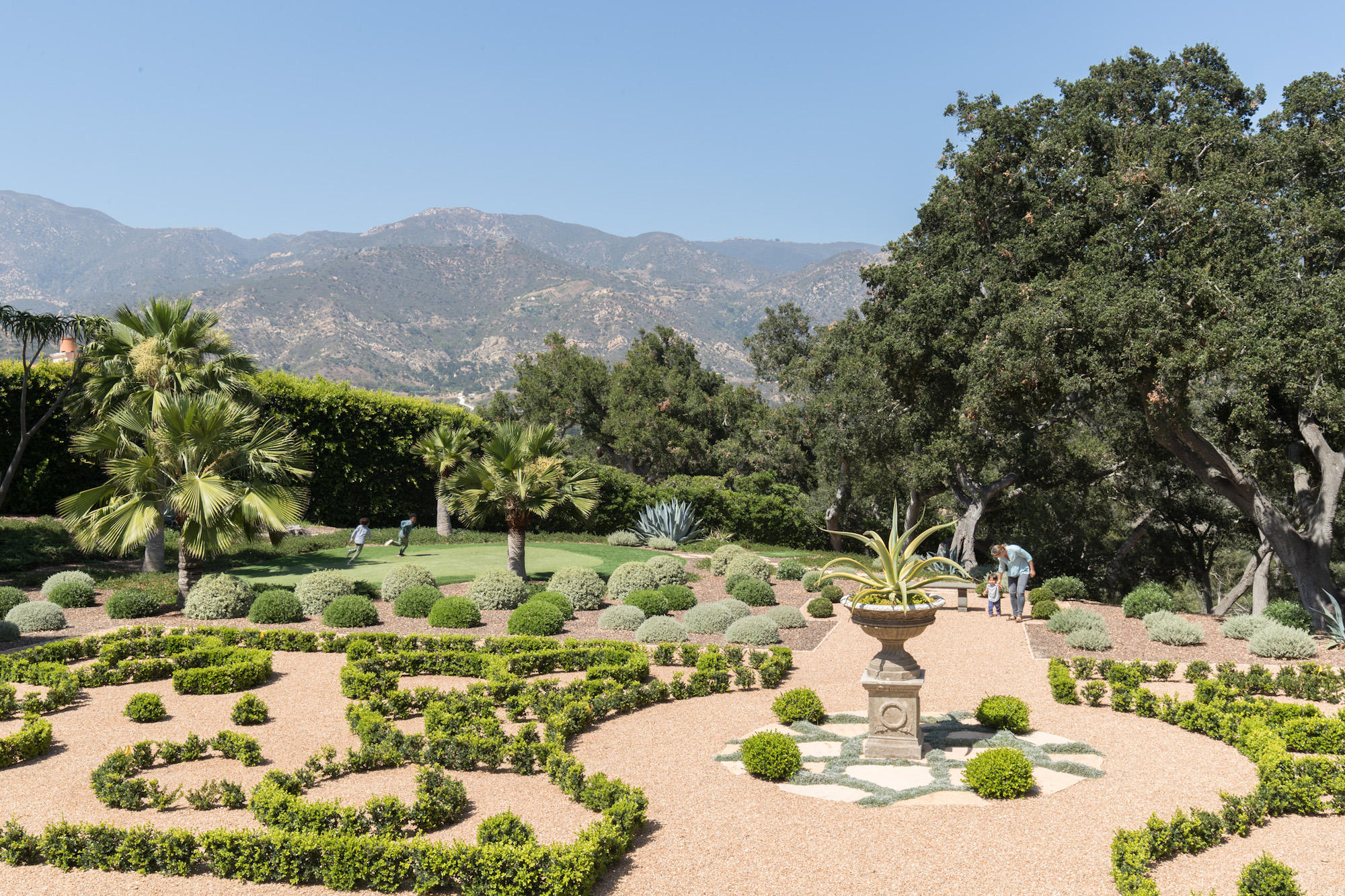 1041 Mission Ridge Road Santa Barbara, CA 93103 - Photo 27 of 31 Formal gardens