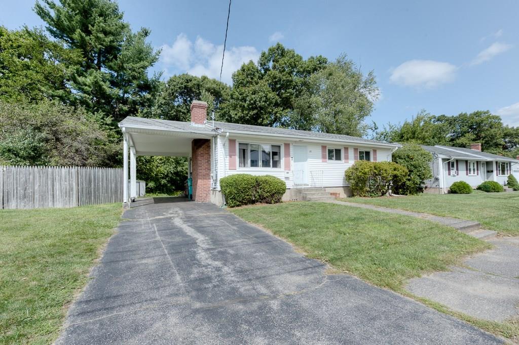84 Blue Bell Road Worcester, MA 01606 - Photo 3 of 35 Gallery Image 3