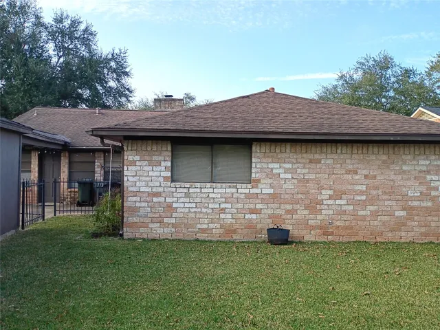 $1,900 | 2847 Field Line Drive, Sugar Land, TX 77479