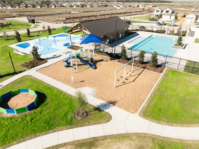 $2,370 | 2538 Green Jasper Drive, Iowa Colony, TX 77583