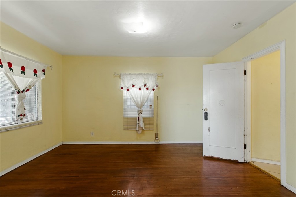3984 Barrett Road Los Angeles, CA 90032 - Photo 17 of 23 Dining Room