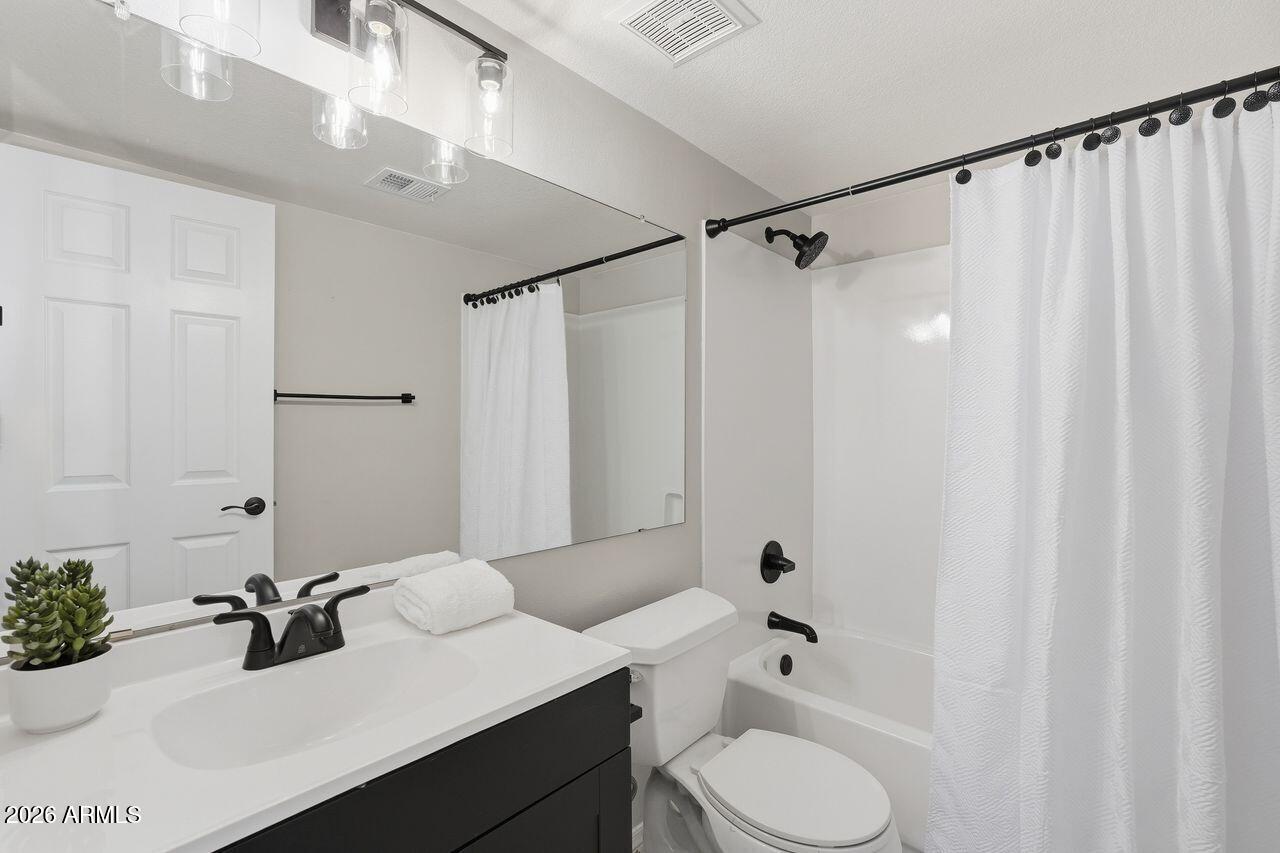 7241 South Terrace Road Tempe, AZ 85283 - Photo 21 of 38