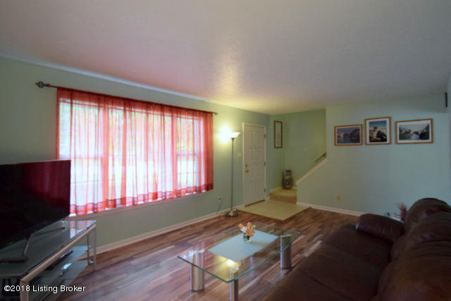 8821 Gutenberg Road Louisville, KY 40299 - Photo 15 of 45 DSC_0156