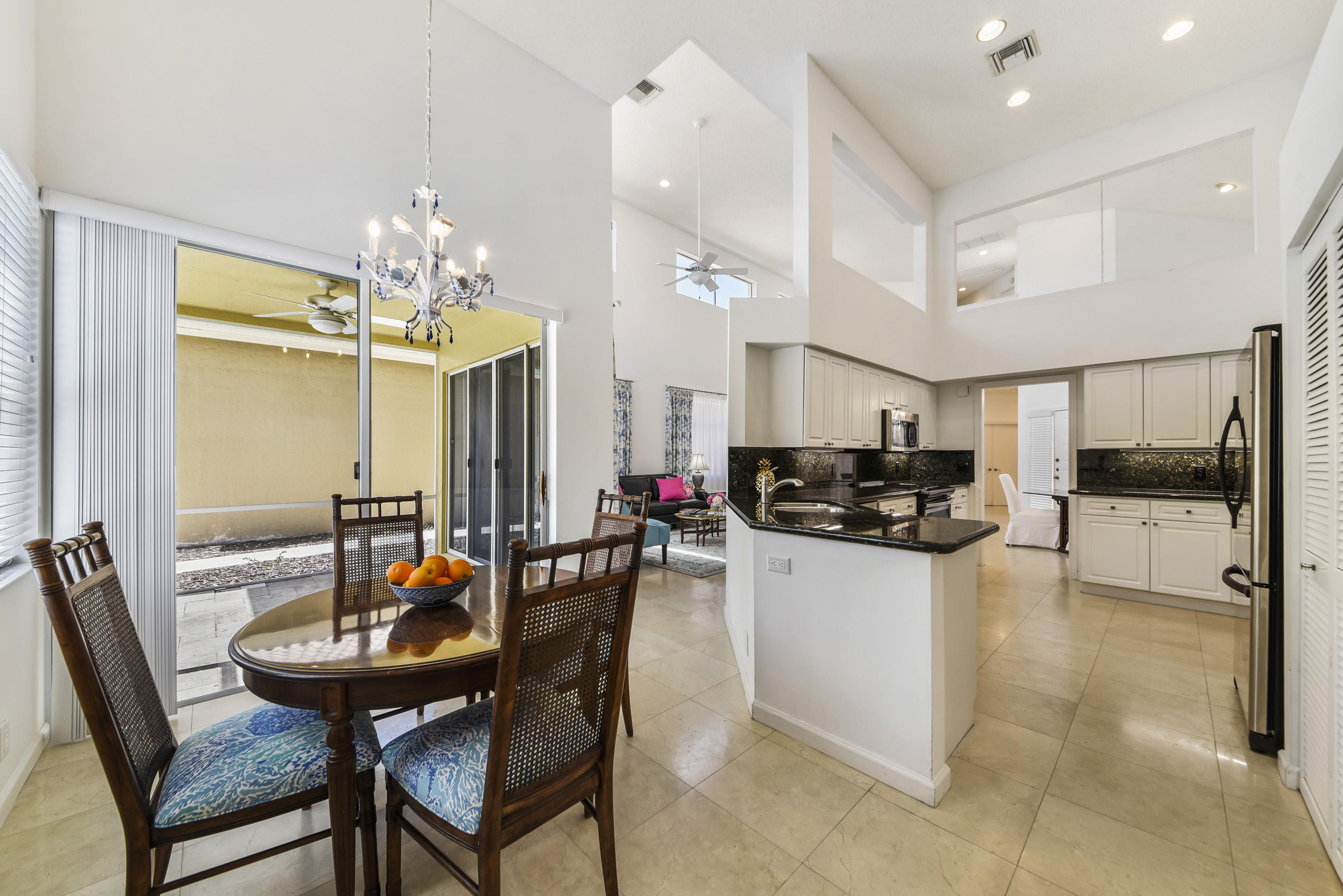 6638 Northwest 25th Terrace Boca Raton, FL 33496 - Photo 7 of 13 Kitchen and Eat In