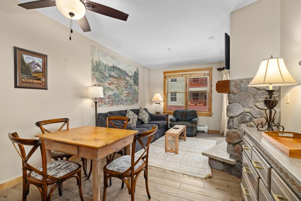 100 Dercum Square, Unit 8329 Keystone, CO 80435 - Photo 8 of 28 Dining area