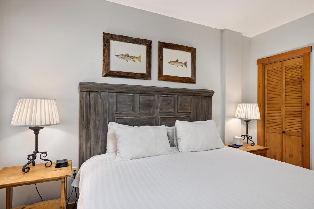 100 Dercum Square, Unit 8329 Keystone, CO 80435 - Photo 10 of 28 Good natural light