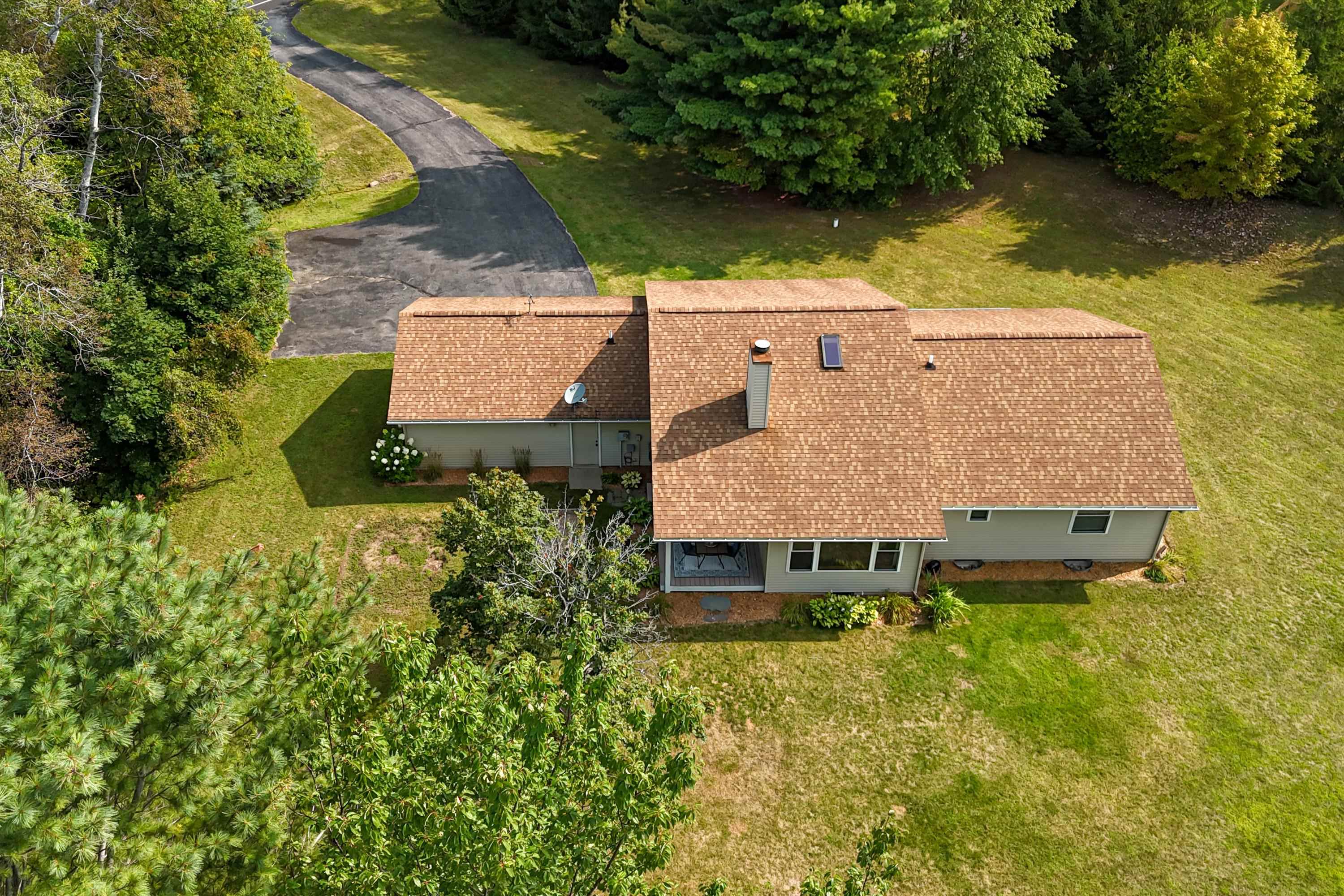 5665 Secor Road Traverse City, MI 49685 - Photo 40 of 54