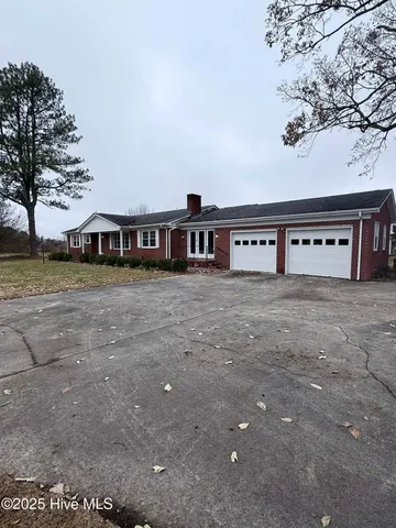 $1,800 | 5110 Highway 13, Greenville, NC 27834