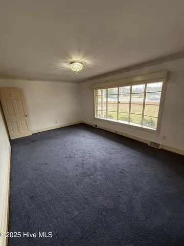 $1,800 | 5110 Highway 13, Greenville, NC 27834