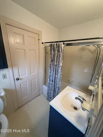 $1,800 | 5110 Highway 13, Greenville, NC 27834