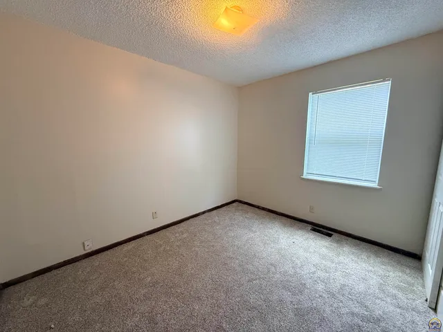 $170,000 | 1710 Southeast 24th Street, Topeka, KS 66605