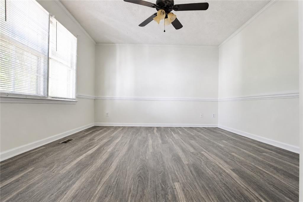 818 Springlake Road Lawrenceville, GA 30045 - Photo 19 of 65