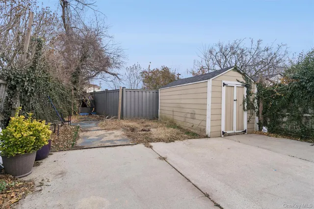 $599,000 | 14 Tilrose Avenue, Oceanside, NY 11572