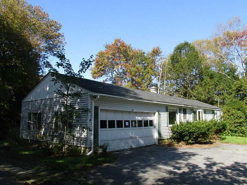222 River Road Topsham, ME 04086 - Photo 2 of 10 Exterior Front.
