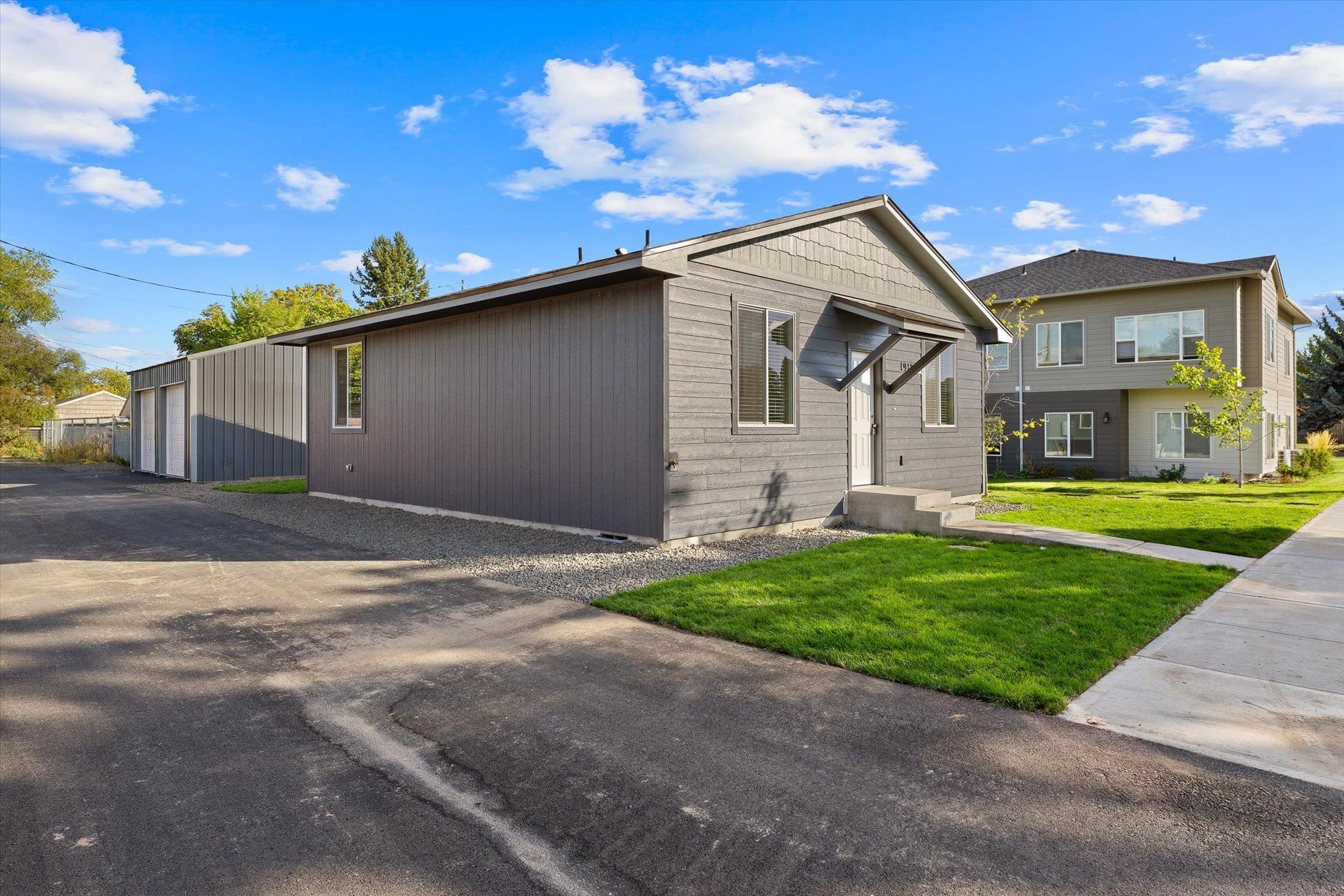 1912 North Regal Street Spokane, WA 99207 - Photo 17 of 23