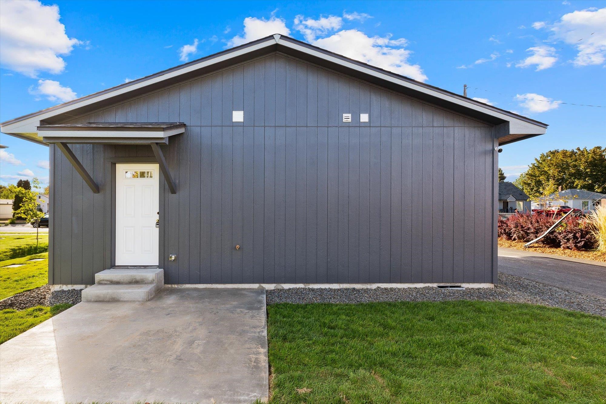 1912 North Regal Street Spokane, WA 99207 - Photo 21 of 23