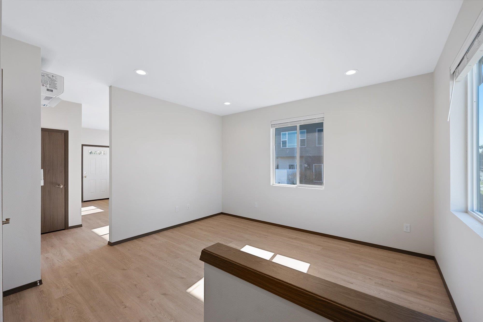 1912 North Regal Street Spokane, WA 99207 - Photo 3 of 23