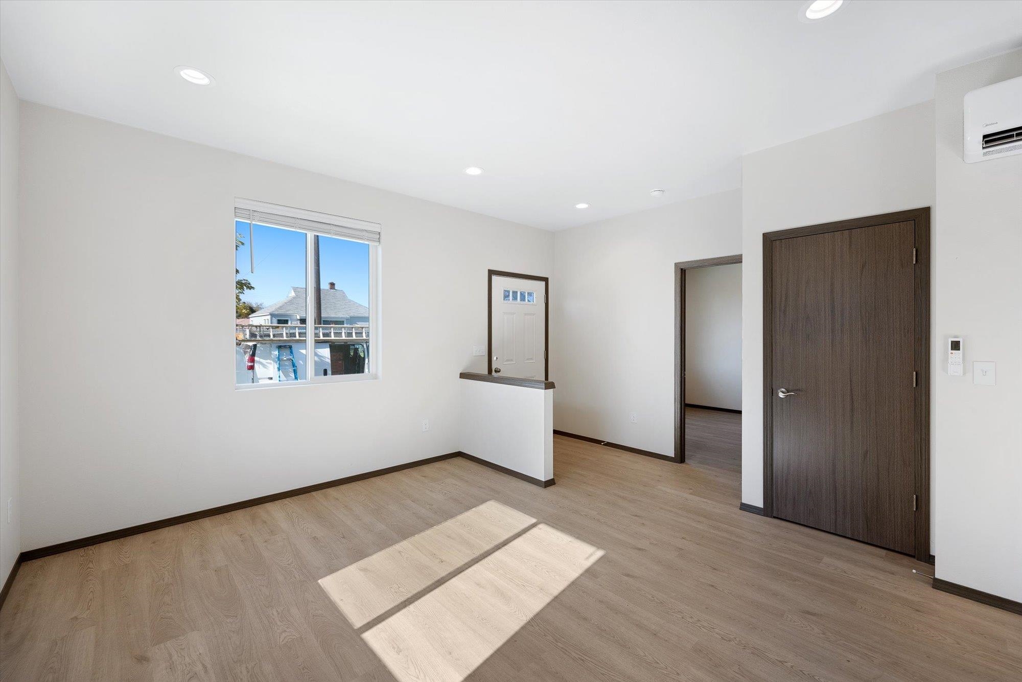 1912 North Regal Street Spokane, WA 99207 - Photo 6 of 23