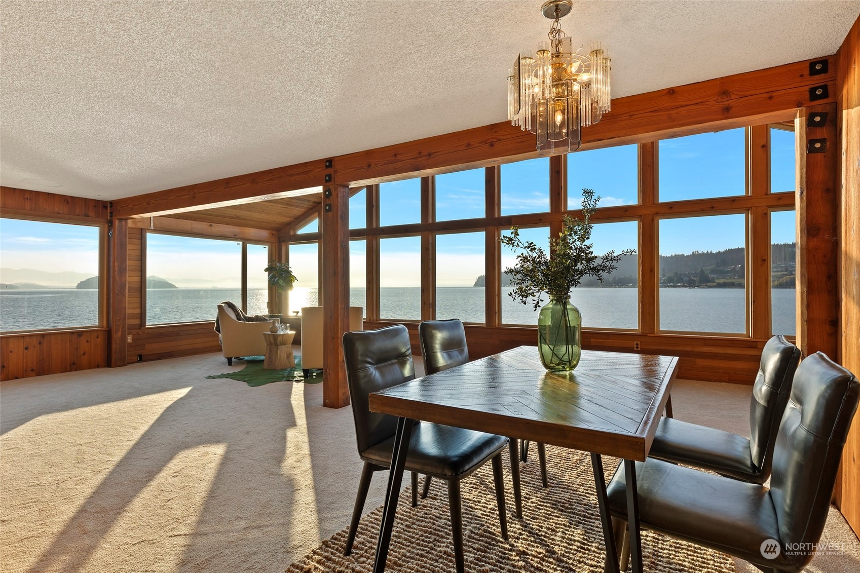 4230 Jones Road Oak Harbor, WA 98277 - Photo 15 of 37 Gallery Image 15
