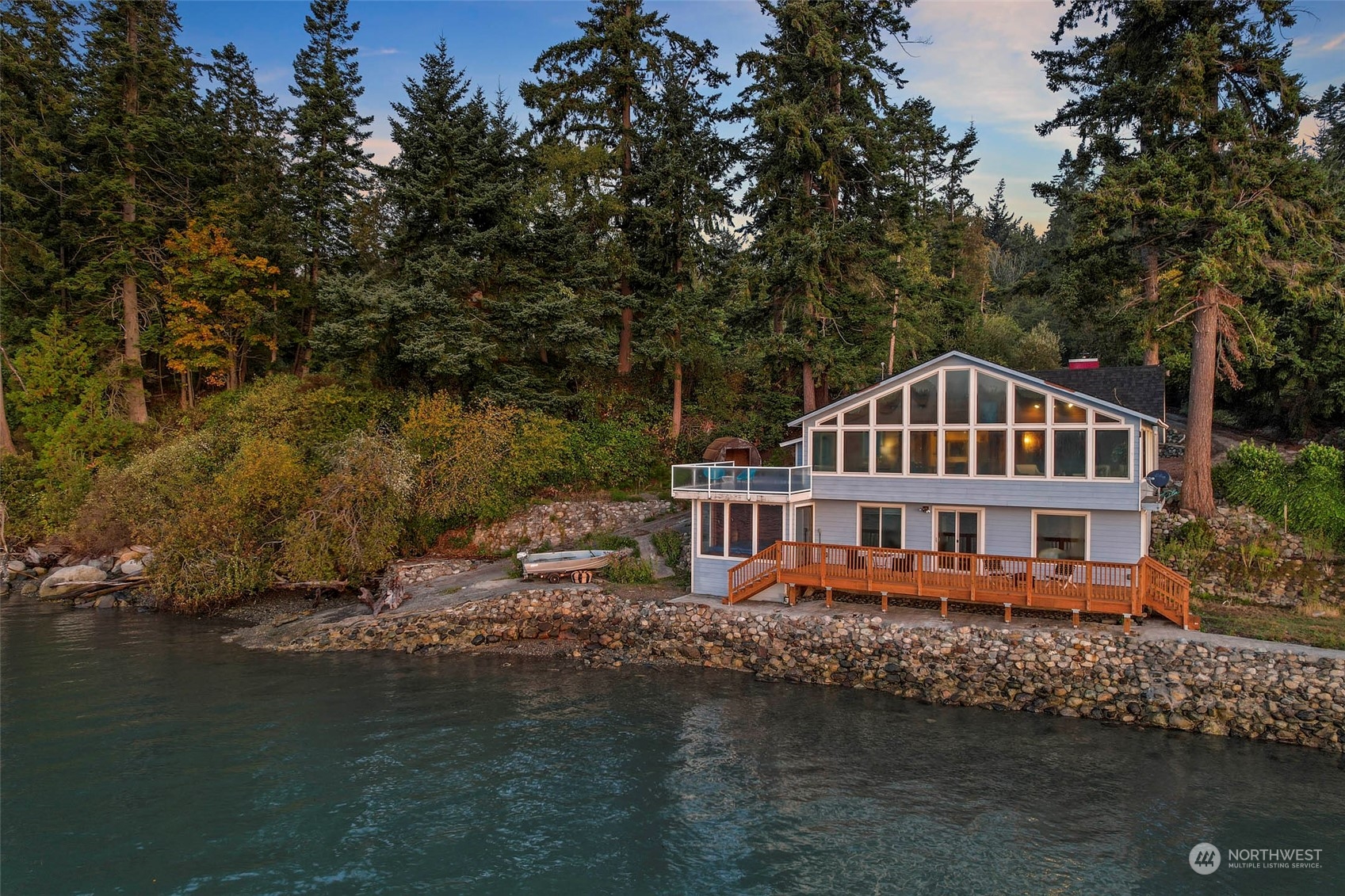 4230 Jones Road Oak Harbor, WA 98277 - Photo 6 of 37 Gallery Image 6