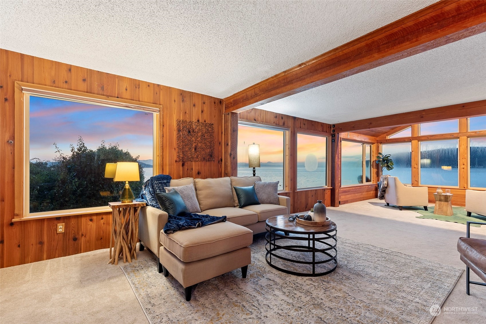 4230 Jones Road Oak Harbor, WA 98277 - Photo 9 of 37 Gallery Image 9