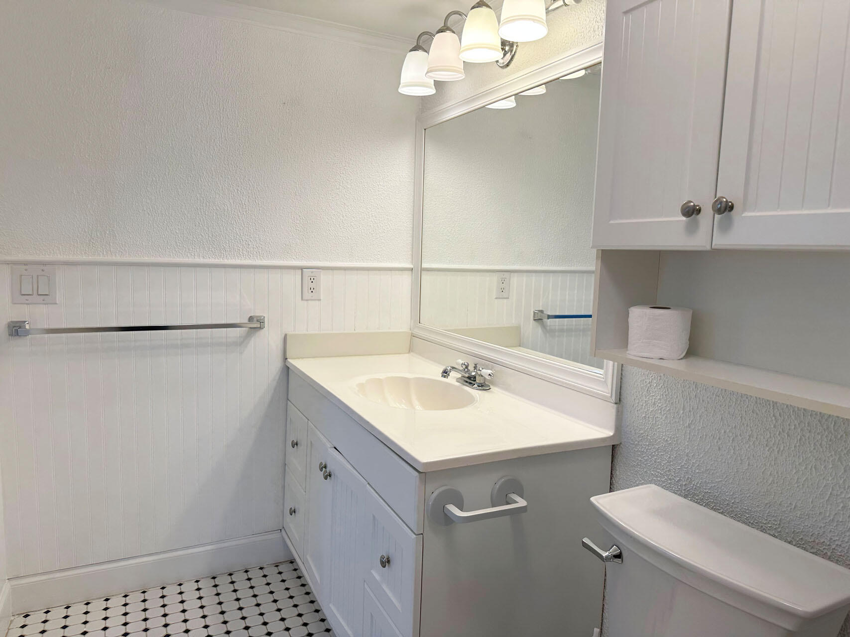 100 Royal Palm Way, Unit 2010 Boca Raton, FL 33432 - Photo 21 of 29 100_Royal_Palm_Way_201_20