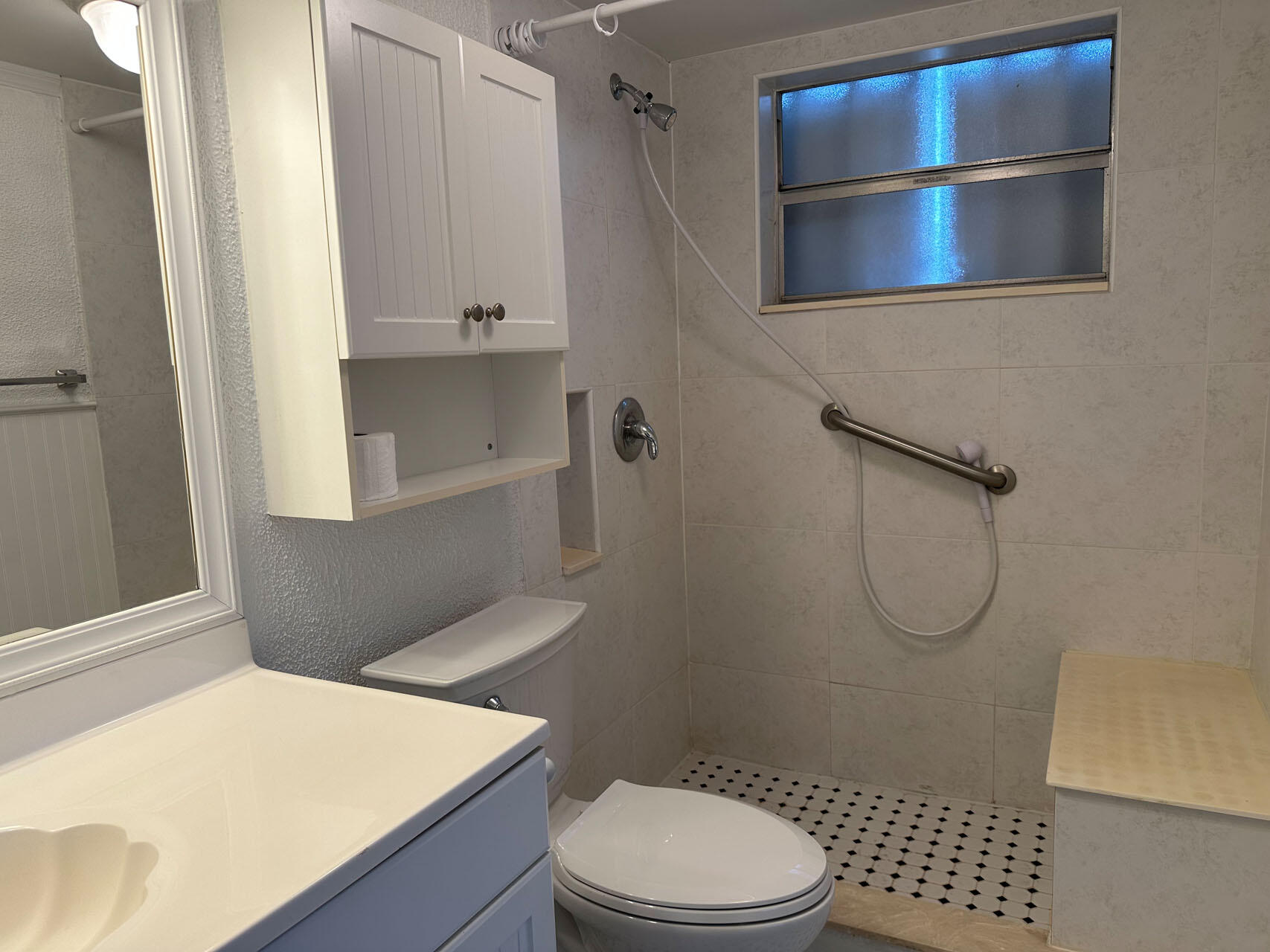 100 Royal Palm Way, Unit 2010 Boca Raton, FL 33432 - Photo 22 of 29 100_Royal_Palm_Way_201_21