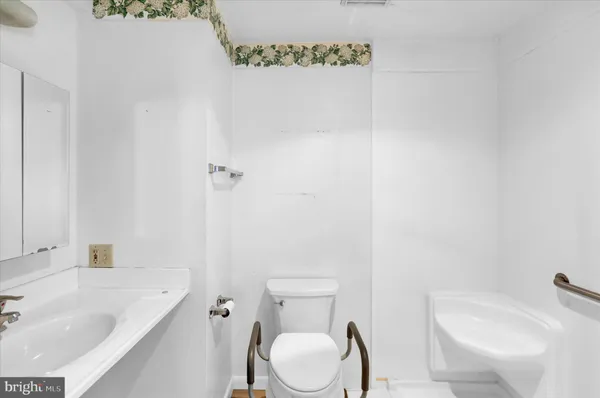 $450,000 | 324 Bow Lane, Gilbertsville, PA 19525