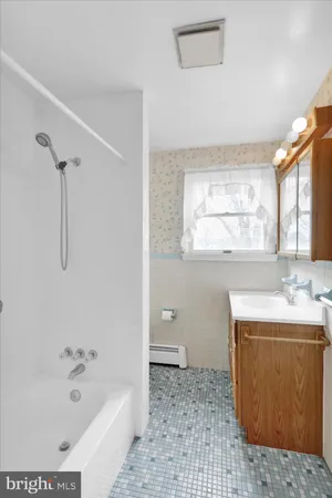 $450,000 | 324 Bow Lane, Gilbertsville, PA 19525