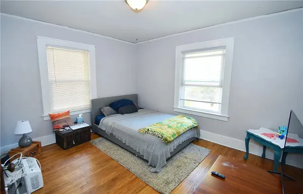 $1,900 | 61 Morningside Park, Rochester, NY 14607