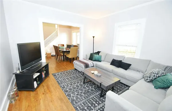 $1,900 | 61 Morningside Park, Rochester, NY 14607