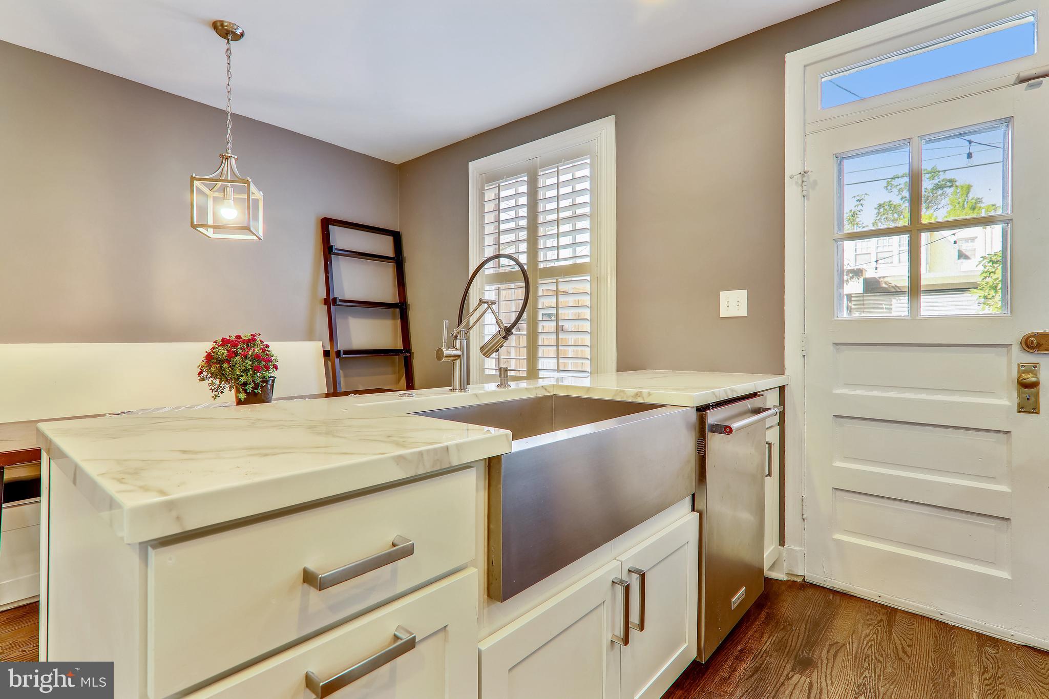 2414 Tunlaw Road Northwest Washington, DC 20007 - Photo 15 of 44 Gallery Image 15
