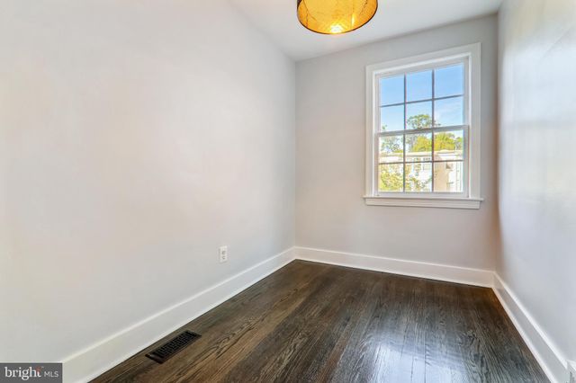 $993,700 | 2414 Tunlaw Road Northwest, Washington, DC 20007