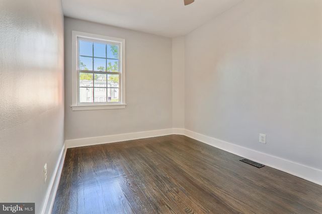 $993,700 | 2414 Tunlaw Road Northwest, Washington, DC 20007