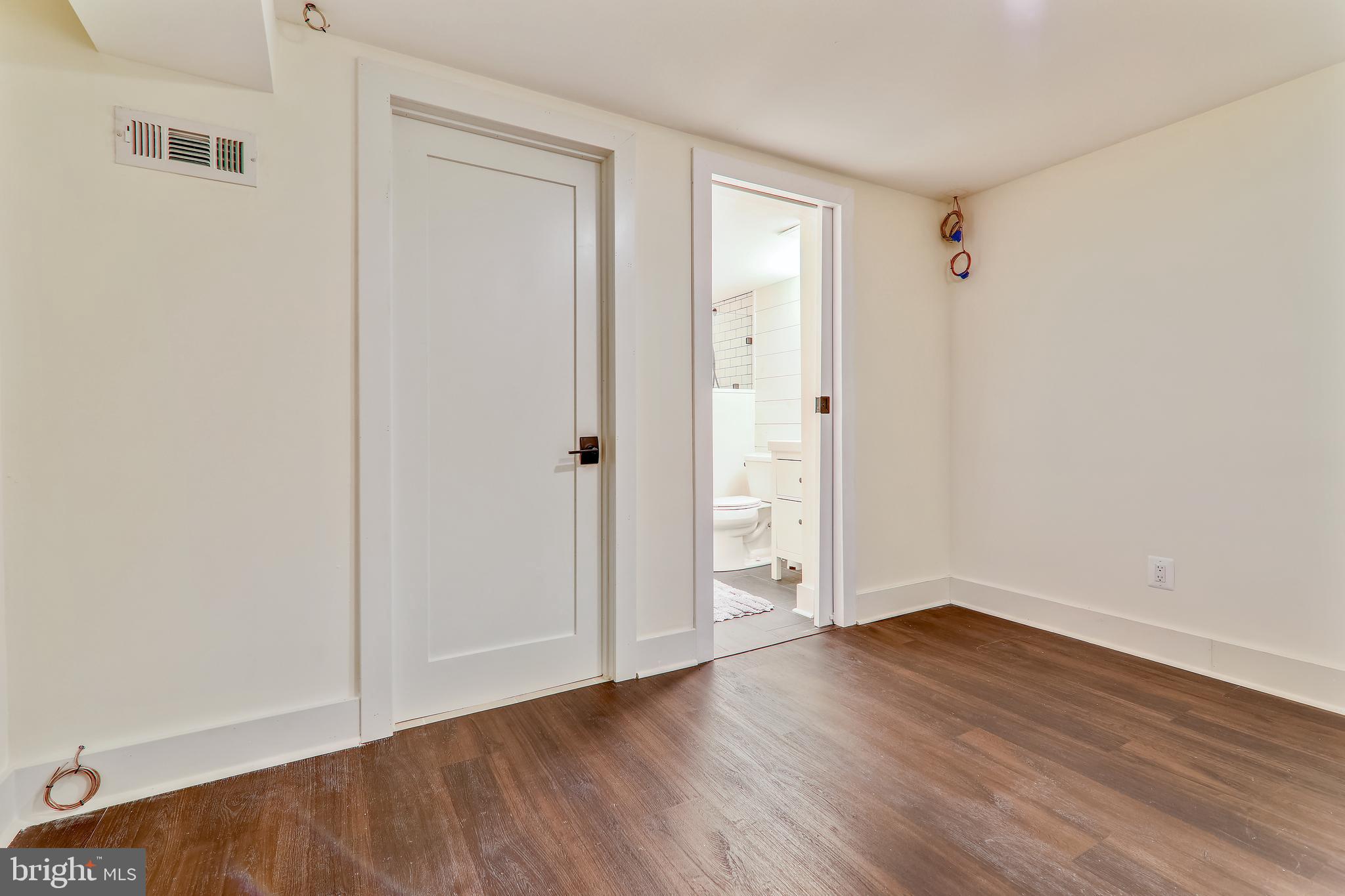 2414 Tunlaw Road Northwest Washington, DC 20007 - Photo 33 of 44 Gallery Image 33