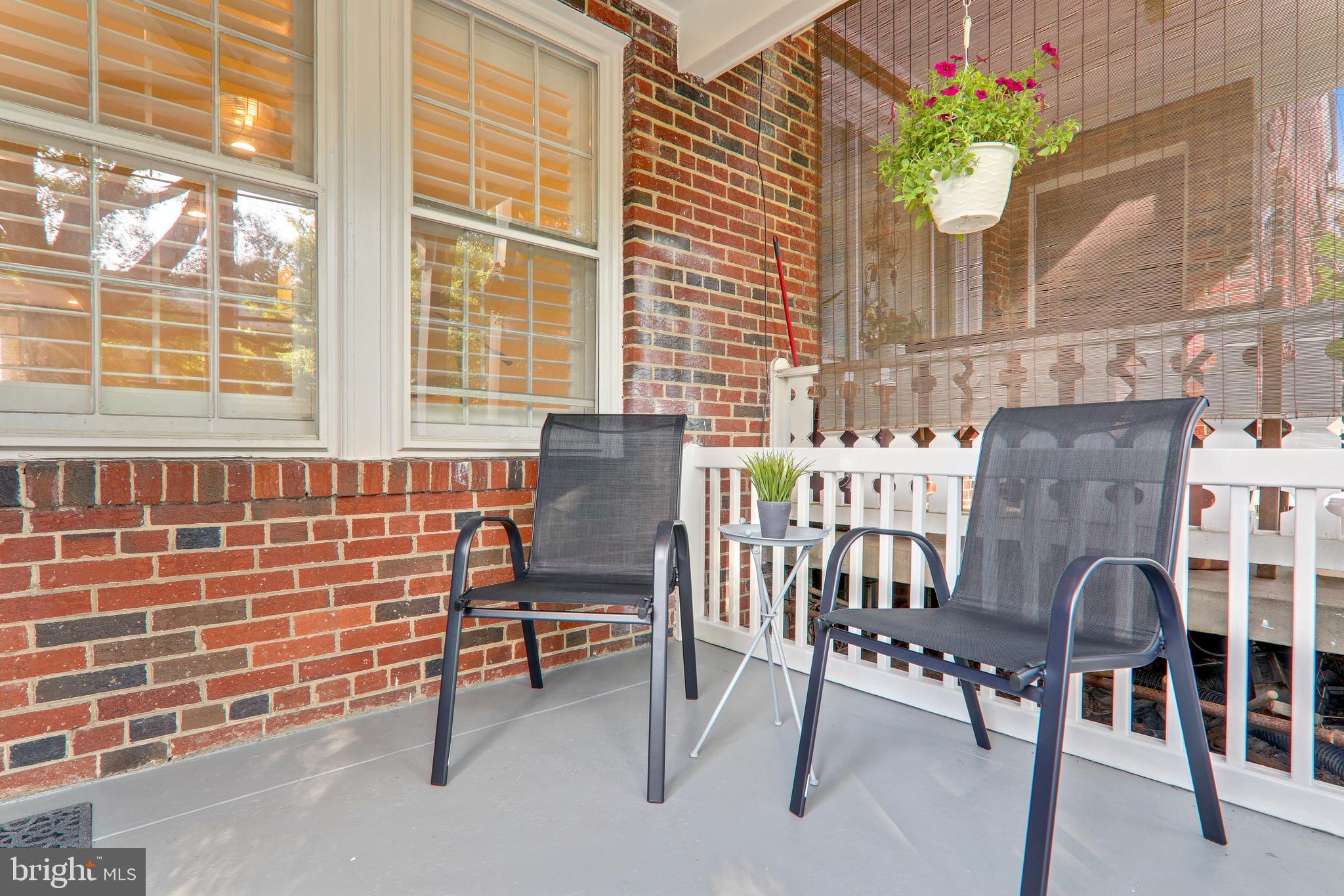 2414 Tunlaw Road Northwest Washington, DC 20007 - Photo 5 of 44 Gallery Image 5
