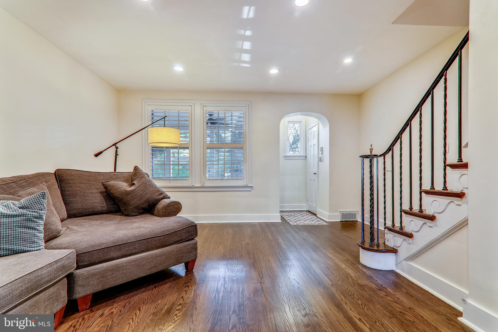 2414 Tunlaw Road Northwest Washington, DC 20007 - Photo 10 of 44 Gallery Image 10
