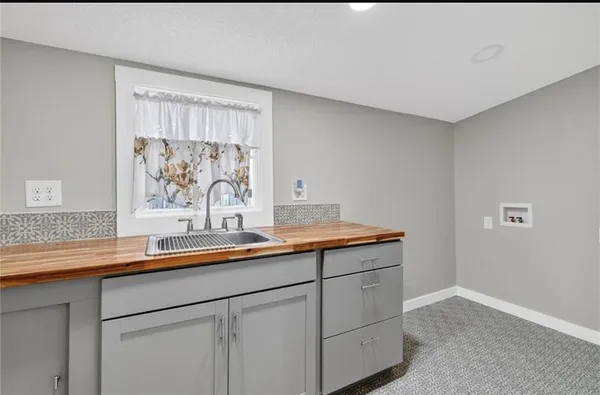 $2,000 | 2329 Reynolds Street, Brunswick, GA 31520
