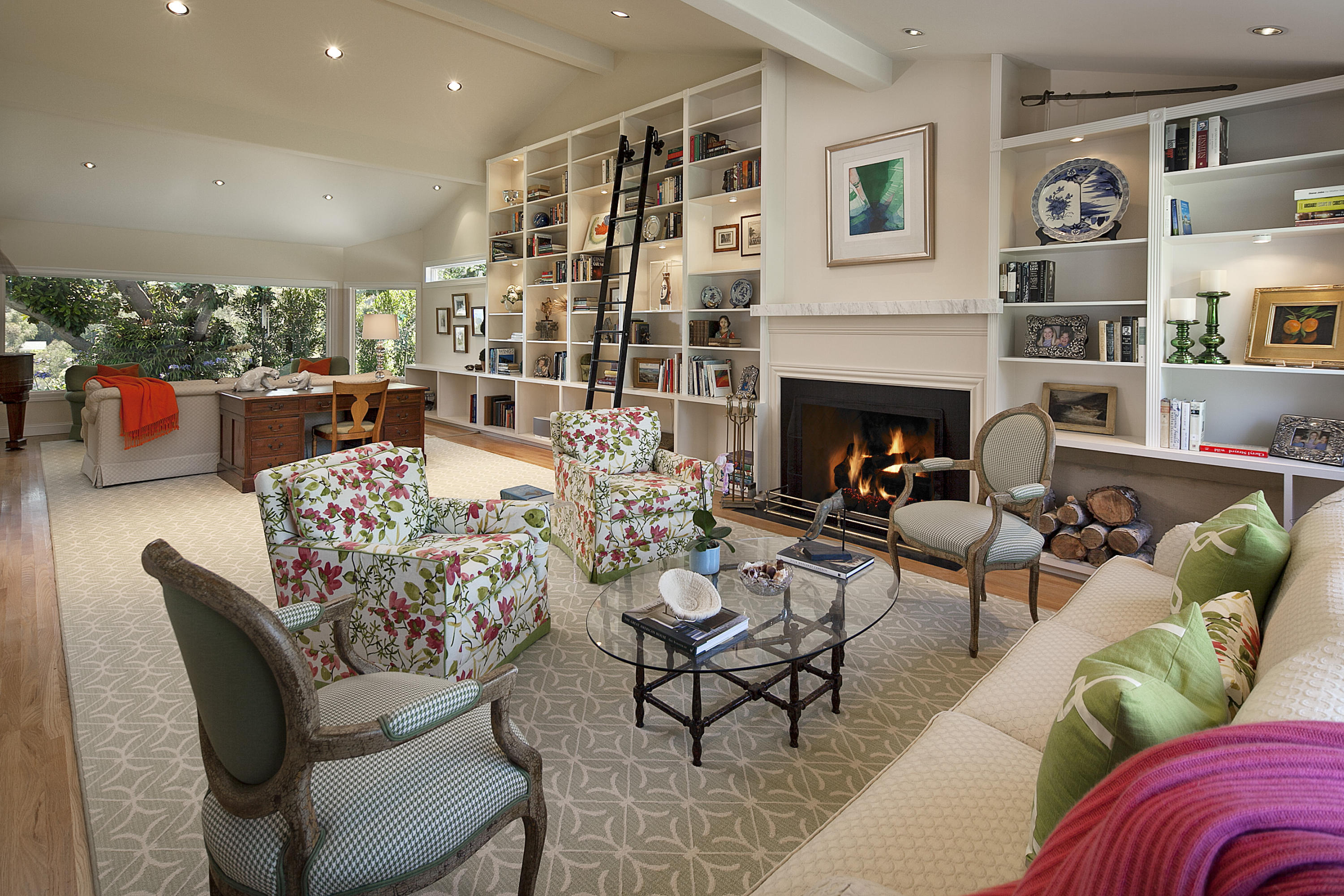 211 Rametto Road Santa Barbara, CA 93108 - Photo 3 of 14 Living room