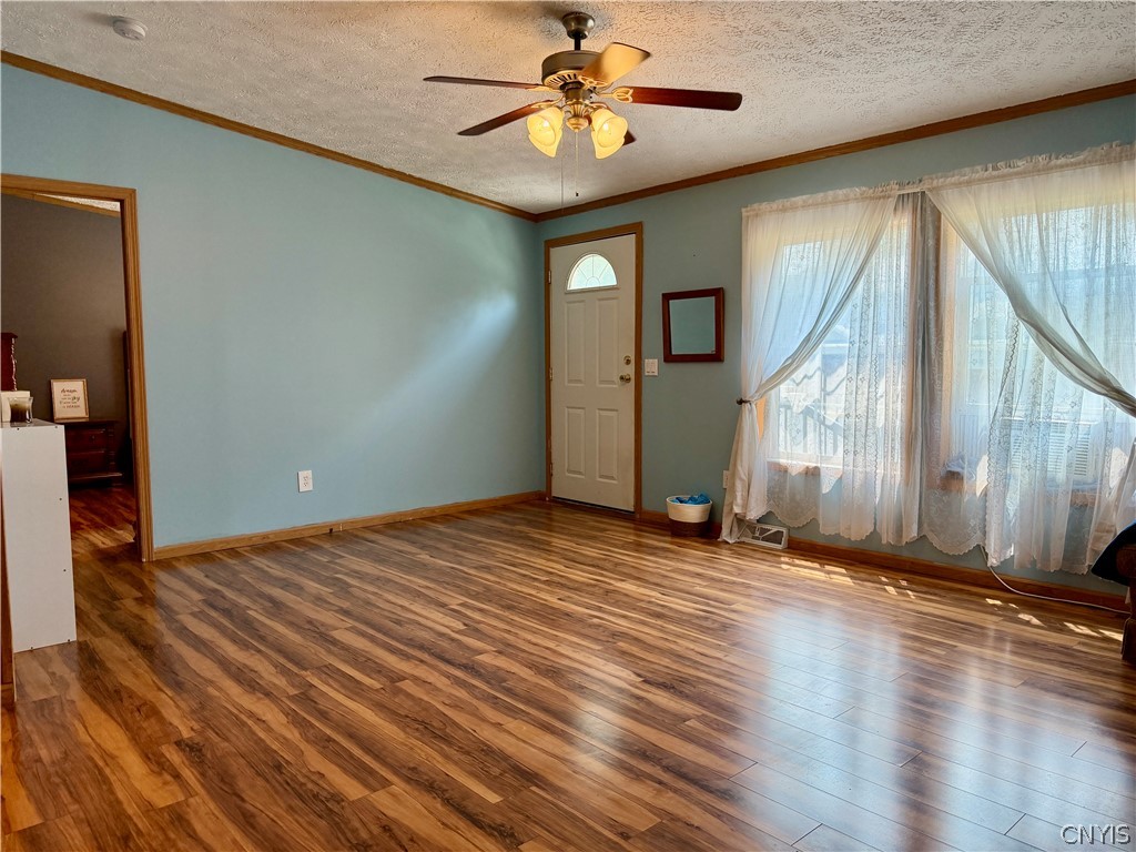 1 Roberts Road Whitesboro, NY 13492 - Photo 6 of 22