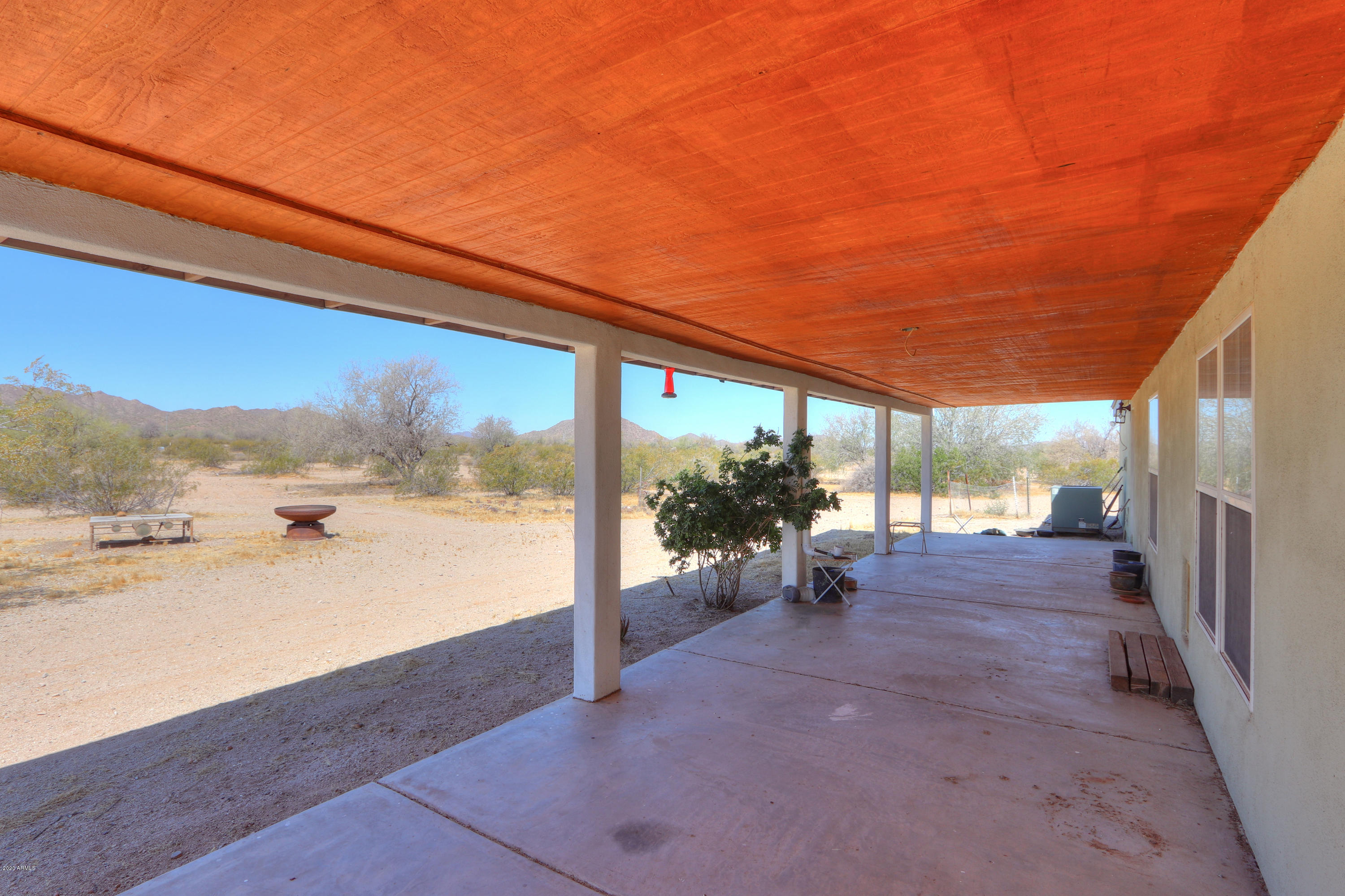 2618 North Bronco Road Maricopa, AZ 85139 - Photo 4 of 72 37