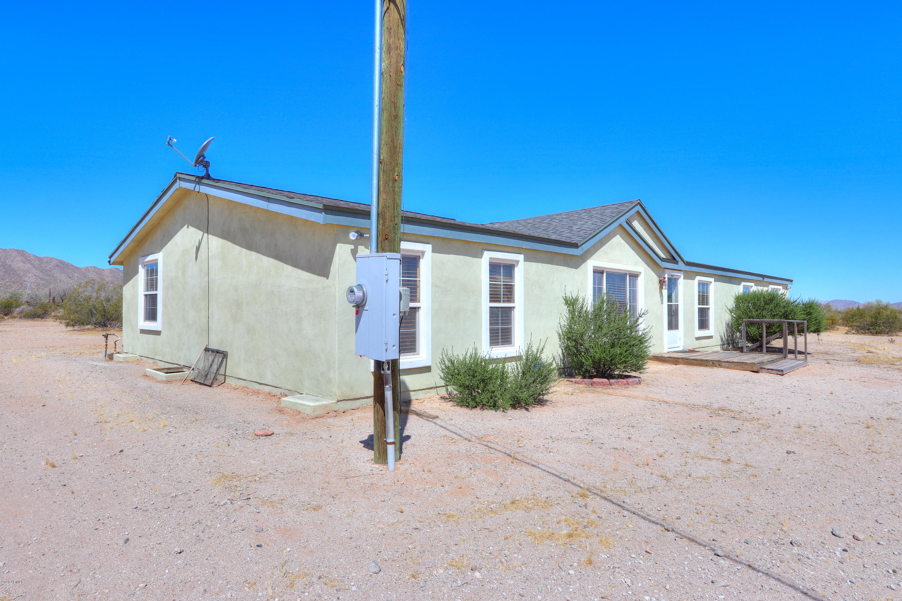 2618 North Bronco Road Maricopa, AZ 85139 - Photo 48 of 72 43