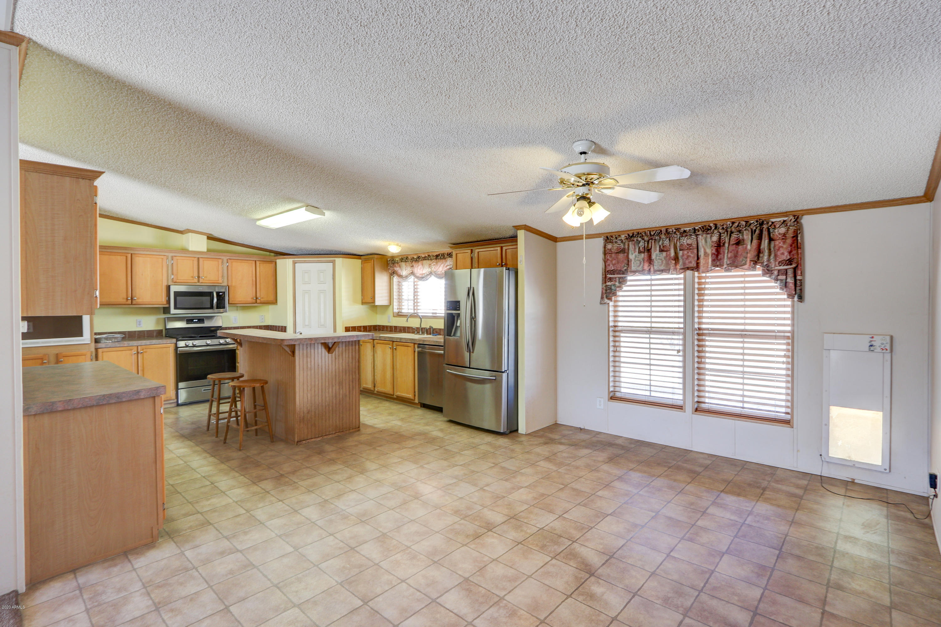 2618 North Bronco Road Maricopa, AZ 85139 - Photo 55 of 72 52