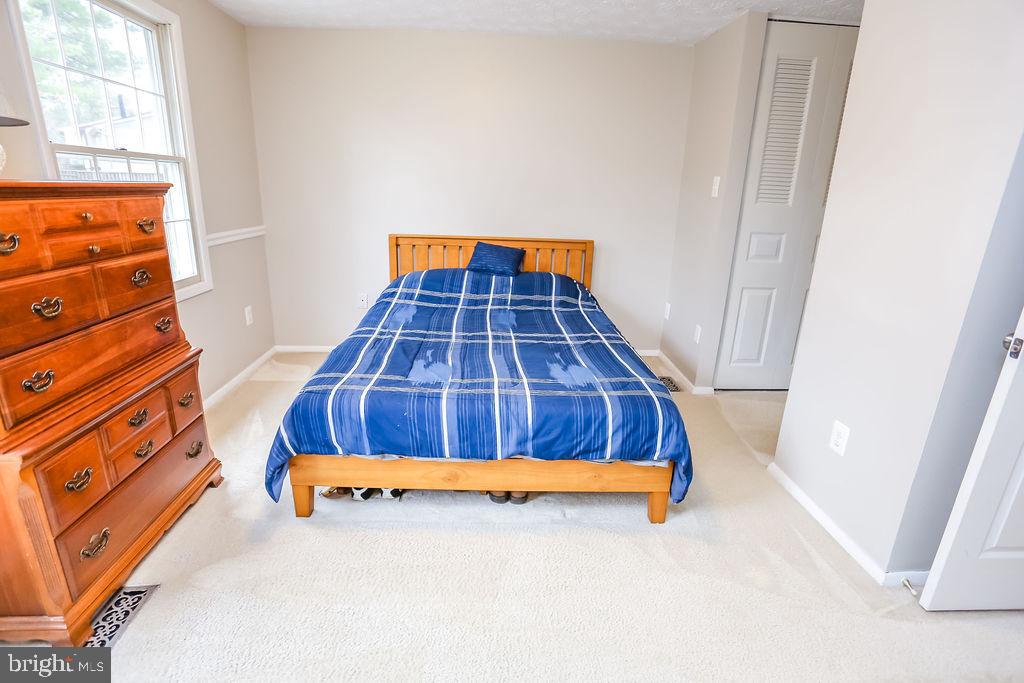 1646 Harvest Green Court Reston, VA 20194 - Photo 15 of 37 Master bedroom with lots of closet space