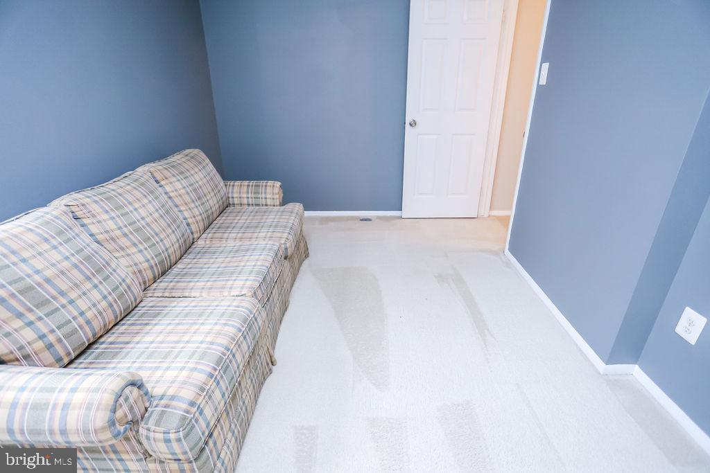1646 Harvest Green Court Reston, VA 20194 - Photo 20 of 37 Do you love the space and the location, WOW!