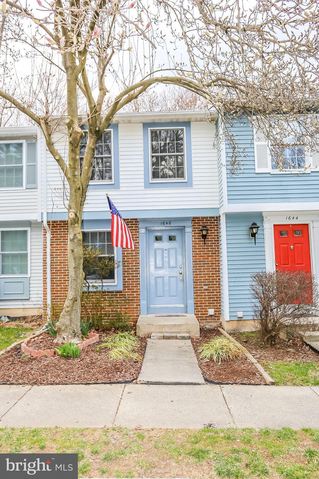 1646 Harvest Green Court Reston, VA 20194 - Photo 30 of 37 Front entry faces woods