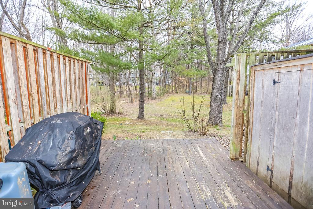 1646 Harvest Green Court Reston, VA 20194 - Photo 31 of 37 Back Patio with space for the grill AND PRIVACY